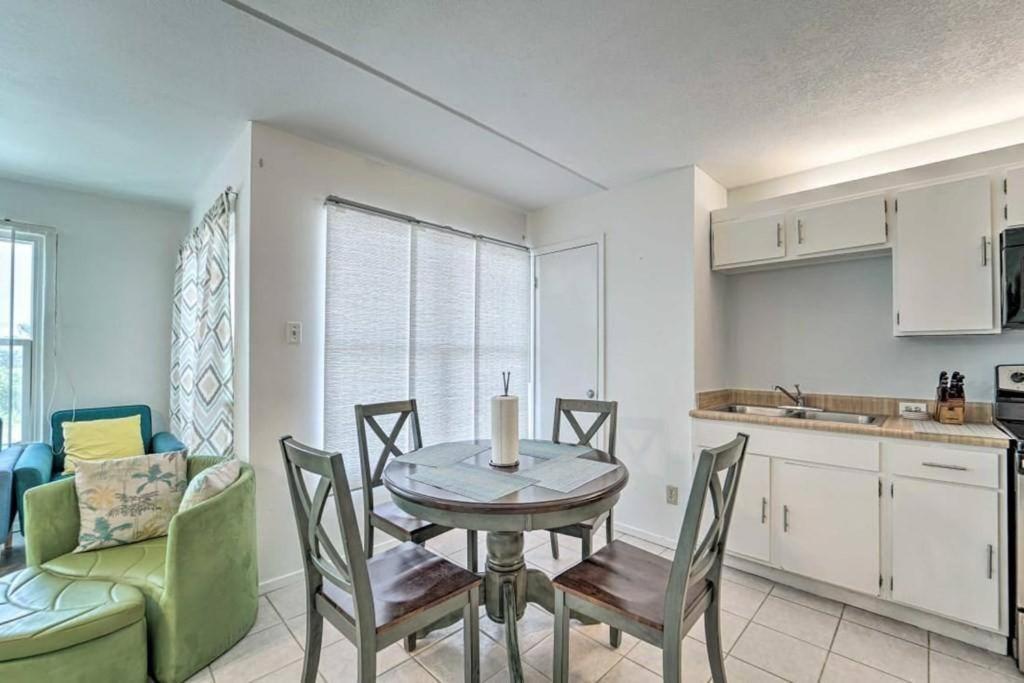 1 Bedroom Studio Near Beach W Pool & Amenities Саут Падре Алънд Екстериор снимка