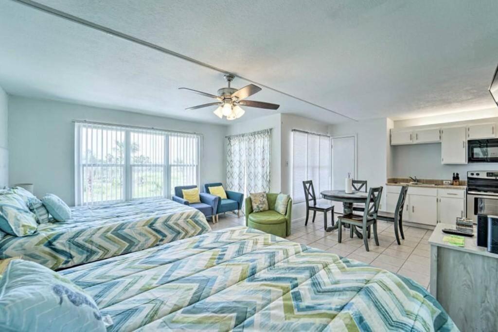 1 Bedroom Studio Near Beach W Pool & Amenities Саут Падре Алънд Екстериор снимка