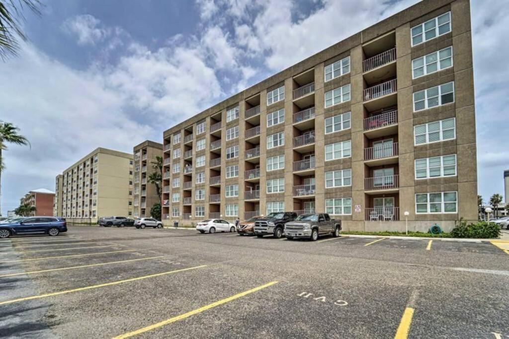1 Bedroom Studio Near Beach W Pool & Amenities Саут Падре Алънд Екстериор снимка
