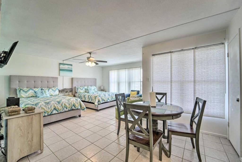 1 Bedroom Studio Near Beach W Pool & Amenities Саут Падре Алънд Екстериор снимка